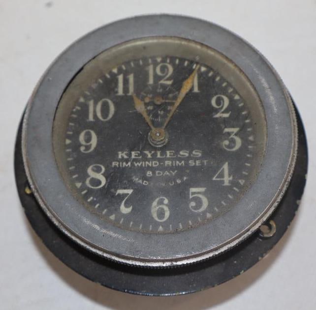 Keyless Rim Wind- Rim Set 8 Day Automobile Clock (1 of 2)