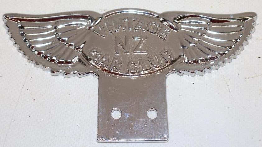 Vintage NZ Car Club License Plate Topper: 5.50" x 3"