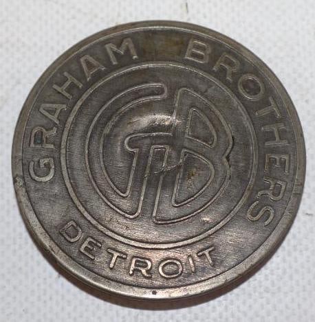 1926-28 Graham Brothers Radiator Emblem  Badge (1 of 2)