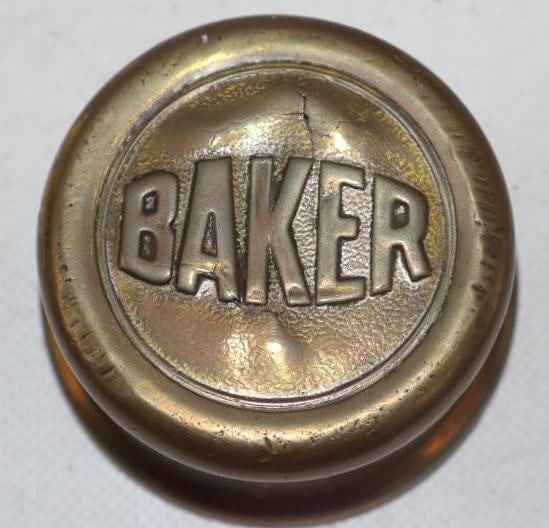 Baker Brass Threaded Automobile Hubcap: 2.75" diameter