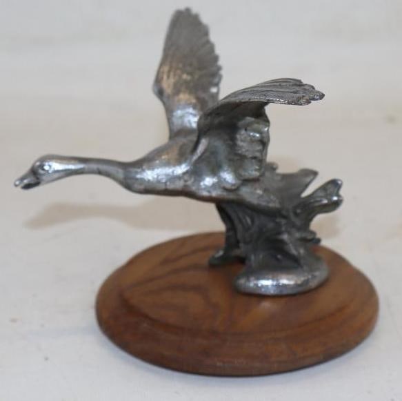 1923-26 Wills Saint Clair Radiator Hood Ornament (1 of 3)