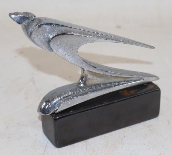 Stylized Animal Radiator Mascot Hood Ornament: 5" x 1.25" x 4.75" mounted to lead base