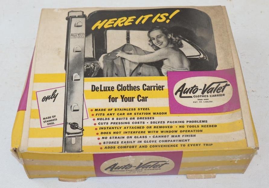 Auto -Valet  Clothes Carrier Counter Top Display w/ 8 Boxes (1 of 3)