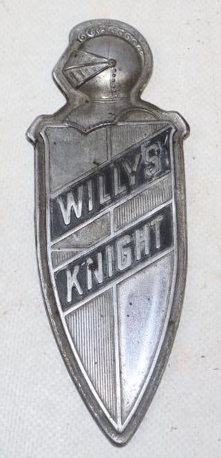 1931 Willys Knight Headlight Bar Emblem: 5.25" x 2"