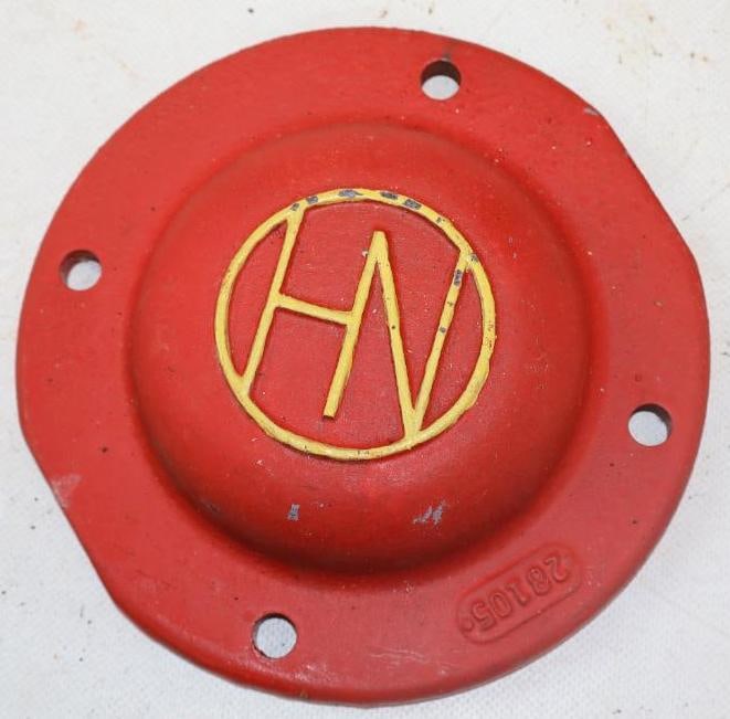 HN Cast Steel Automobile Hubcap: 6.75" diameter