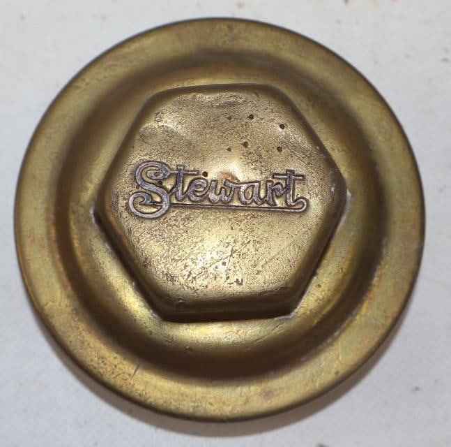 Stewart Brass Threaded Automobile Hubcap (1 of 2)
