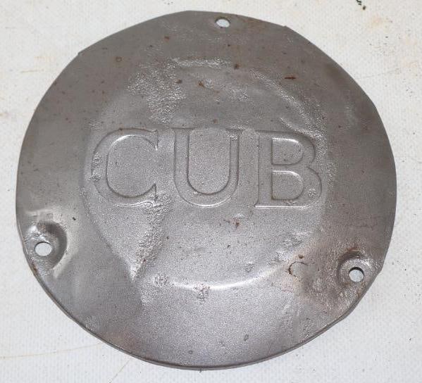 Cub Airplane Wheel Cover: 5.25" diameter