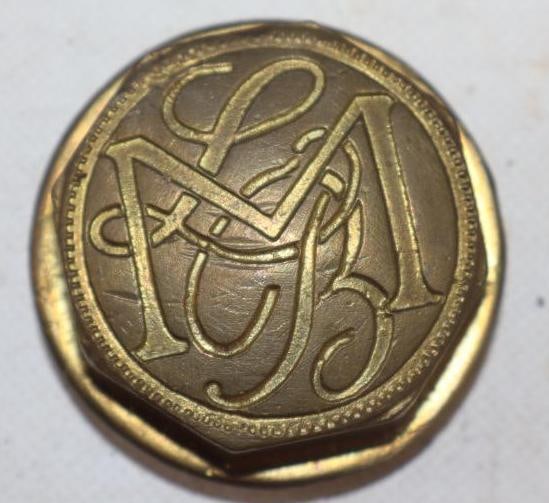 MLB Morris Leon Bollee Brass Threaded Automobile Hubcap (1 of 2)