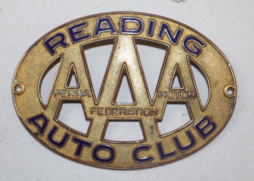 Die Cut Reading AAA Auto Club Cloisonne Radiator Emblem Badahe (1 of 2)