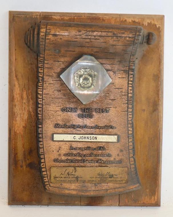 Early Chevrolet Retail Only The Best Club Achievement Plaque Award (1 of 3)