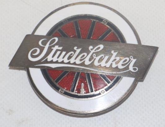 1920 - 1924 Studebaker Radiator Emblem Badge (1 of 2)