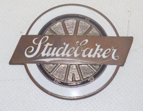 1927 - 1928 Studebaker Radiator Emblem Badge (1 of 2)