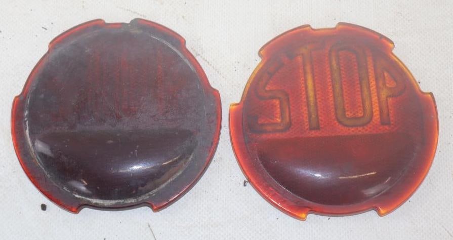 Group of 2 Glass Stop Accessory Tail Light Lenses (1 of 2)