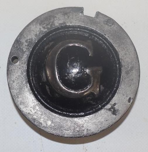 G Threaded Automobile Hubcap (1 of 2)