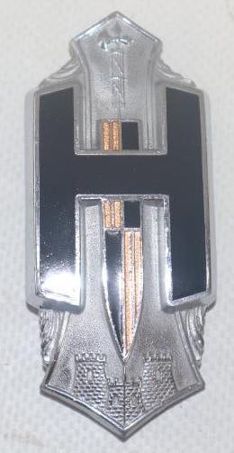 1931 - 1932 Hupmobile Radiator Emblem Badge (1 of 2)