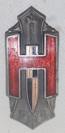 1928 - 1932  Hupmobile Radiator Emblem Badge (1 of 2)