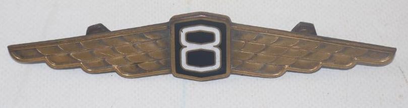 1929 - 1930 Nash 8 Radiator Emblem Badge (1 of 2)