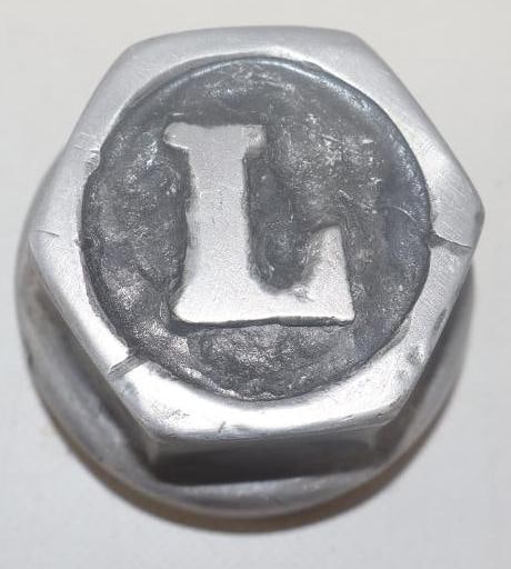 Lewis Threaded Automobile Hubcap (1 of 2)