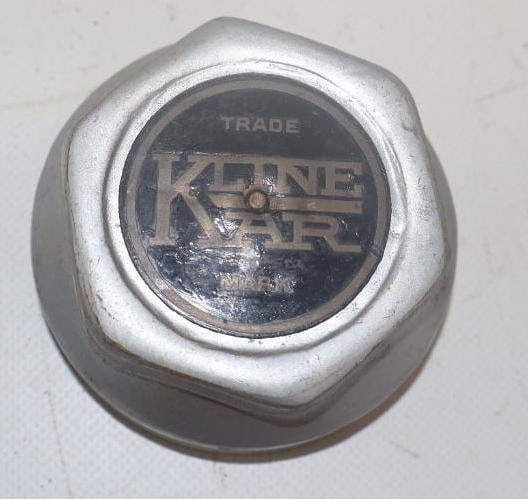 Kline Kar Threaded Automobile Hubcap (1 of 2)