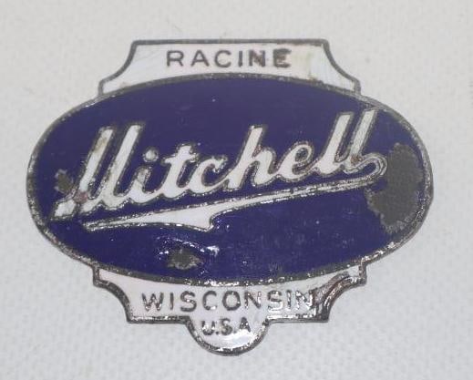 1919 -1921 Mitchell Racine WI Radiator Emblem Badge (1 of 2)