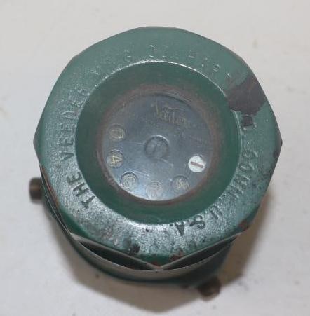 The Veeder MFG Co. Commercial Mile Counter Threaded Hubcap: 3.25" diameter