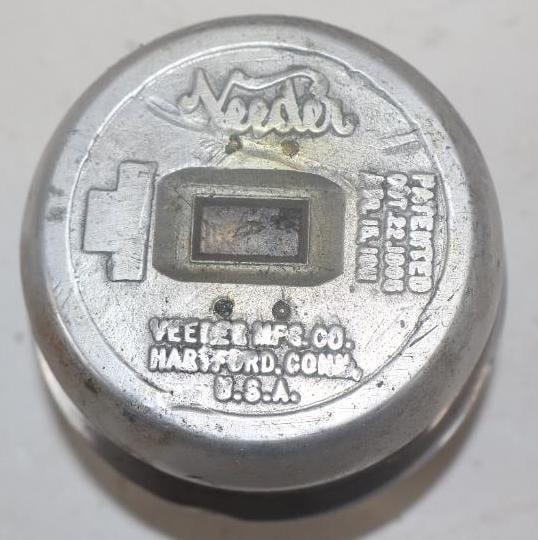 Veeder MFG Co. Aluminum Threaded Commercial Mile Counter Hubcap: 3.50" diameter hole in site glass
