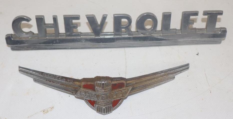 1930's/40's Group of 2 Chevrolet Automobile Radiator Grill Emblem (1 of 2)