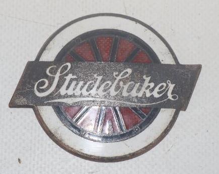 1920-24 Cloisonne Studebaker Automobile Radiator Emblem Badge (1 of 2)
