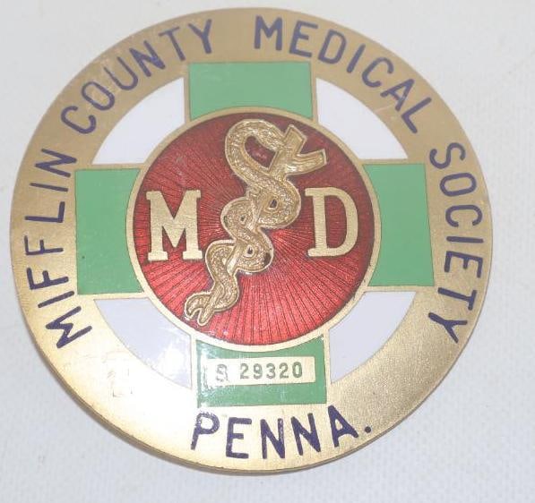 Medical Doctor Mifflin County Medical Society Pennsylvania Emblem Badge: 3.5" diameter, cloisonne