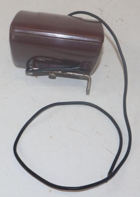 Pres-Alite Bakelite Accessory Cigarette Lighter Ash Tray (1 of 3)