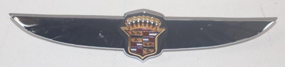 1940's-1950's Cadillac Wings Interior Dash Emblem Badge: 5.5" x 1", cloisonne