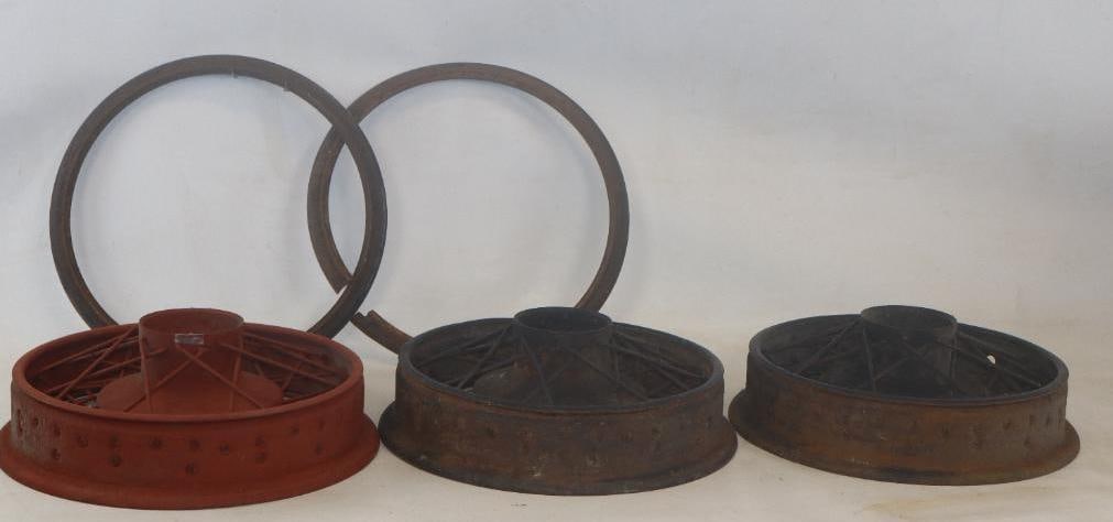 Group of 3 17" 1931-33 Auburn Automobile Buffalo Wire Wheels with Two Split Rings (1 of 6)