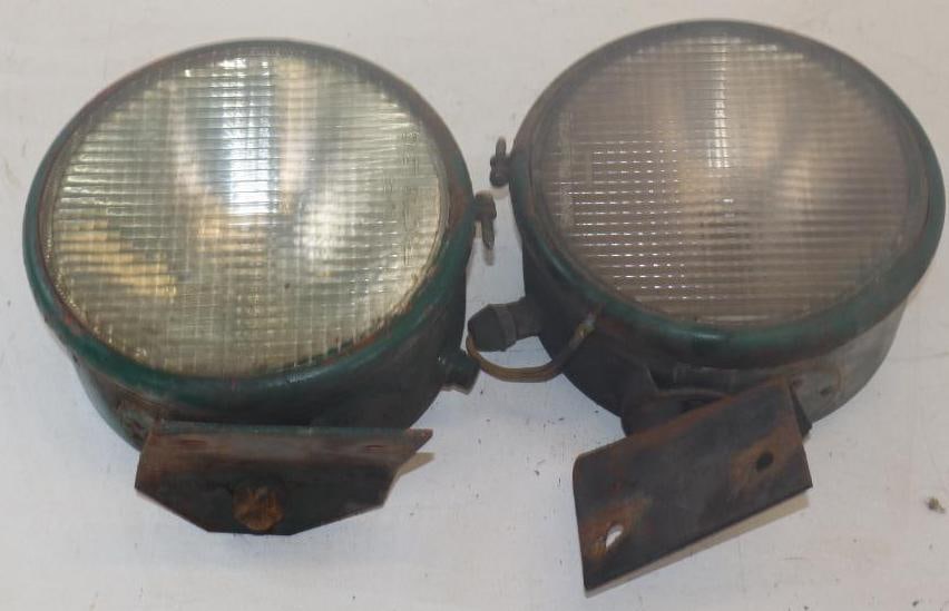 Pair of Early Tractor Headlights (1 of 4)