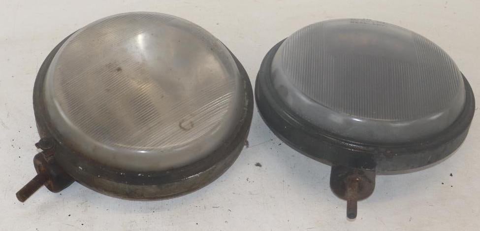 Pair of Early Automobile Ryan Lite Headlights: 11" diameter each. mismatch pair