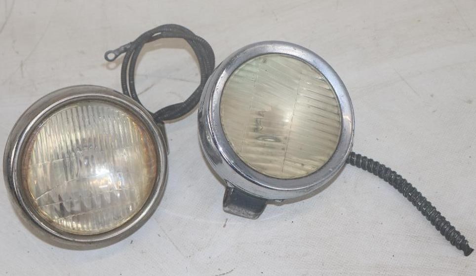 Pair of Two Lites Automobile Accessory Lights (1 of 3)