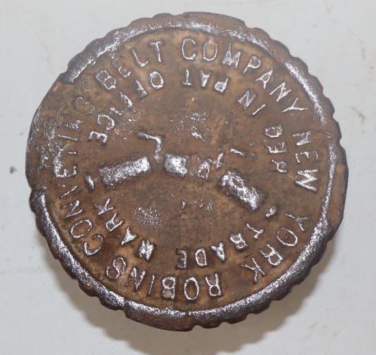 Robins Conveying Belt Company New York Cast Steel Threaded Automobile Hubcap (1 of 2)