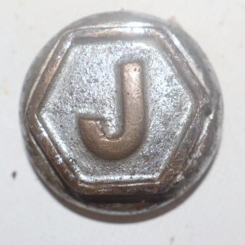 Jerald Brass Threaded Tractor Hubcap: 2" diameter