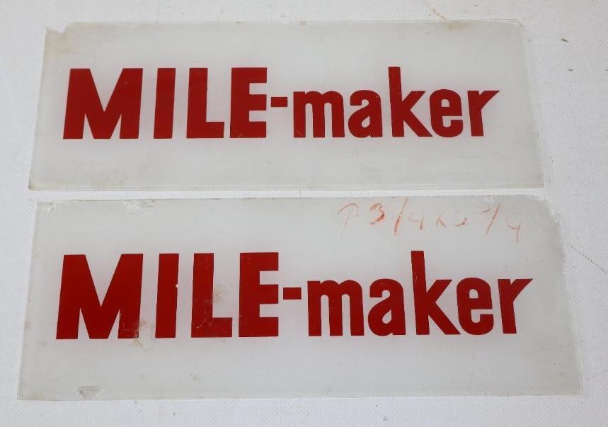 Pair of Marathon Mile- Maker Gas Pump Ad Glass (1 of 2)