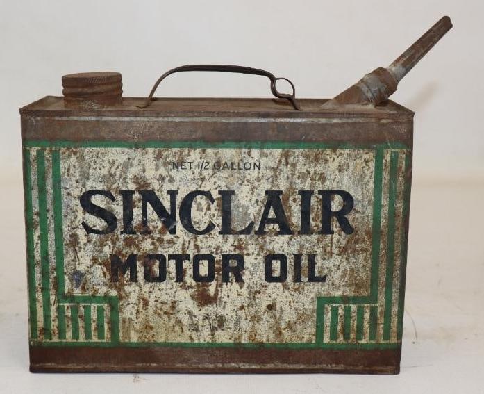 Sinclair Slim Half Gallon Motor Oil Can (1 of 2)