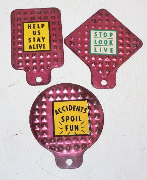 Group of 3 Help Us Stay Alive, Stop, Look Live And Accidents Spoil Fun Bicycle License Plate Toppers (1 of 2)