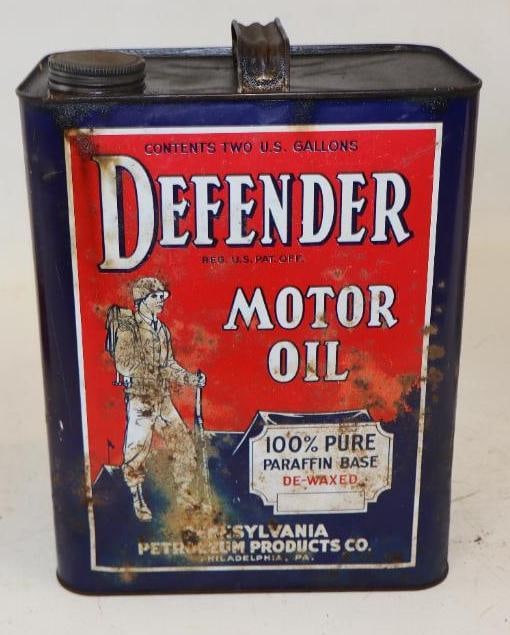 Defender 2 Gallon Motor Oil Can: Empty, Light fading, and surface rust
