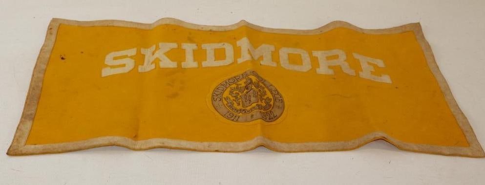 1922 Skidmore College Felt Banner (1 of 2)