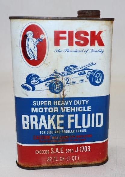 Fisk "The Standard of Quality" Super Heavy Duty Motor Vehicle One Quart Brake Fluid Can (1 of 2)