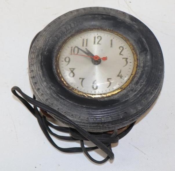 Seiberling Tires Advertising Clock (1 of 2)