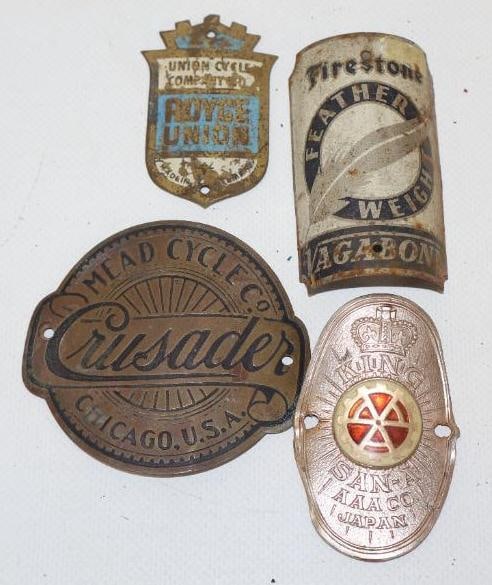 Group of 4 Crusader, Royce Union, Firestone And King Sana Bicycle Head Badges (1 of 2)