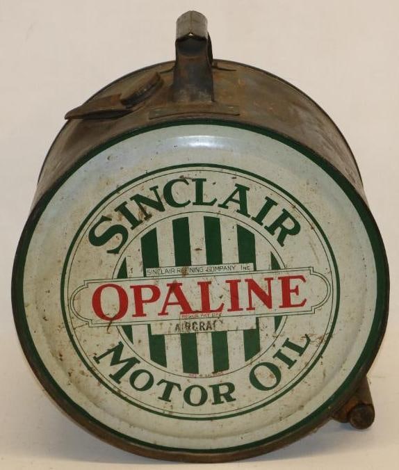 Sinclair Aircraft Opaline Motor Oil Rocker Can (1 of 6)