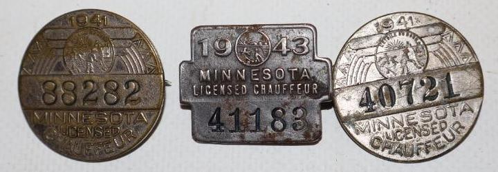 Group of 3 1941 and 1943 Minnesota Licensed Chauffeur Pin Back Badges: largest is 1.25" diameter
