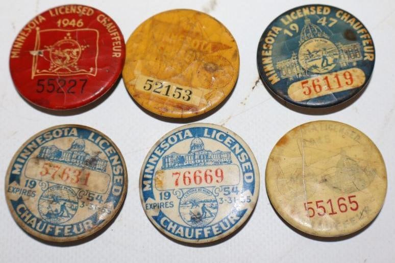 Group of 6 1940's and 1950's Minnesota Licensed Chauffeur Pin Back Badges: 1.50" diameter each