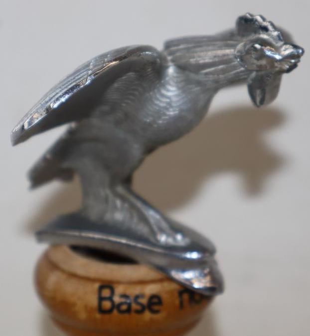 1930s Singer Bantam Flying Rooster Hood Ornament Radiator Mascot: 4"x4.5"x 3"
