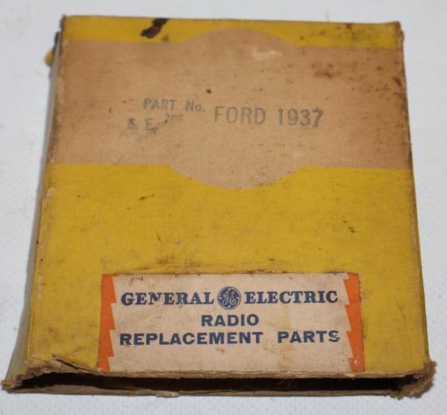 1937 Ford GE Radio Replacement Part In  Original Box (1 of 3)